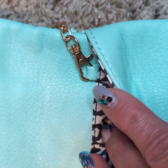 Urban Expressions Turquoise Vegan Crossbody Fold over Purse Clutch - Picture 5 of 11